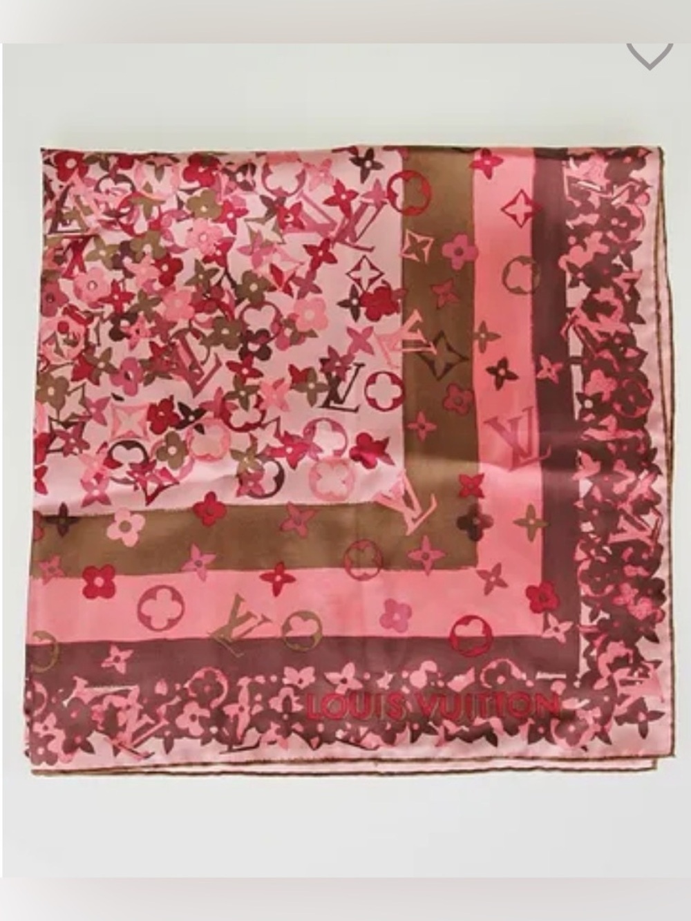 LOUIS VUITTON
Pink Watercolor Fleur Silk Scarf - Picture 2 of 4